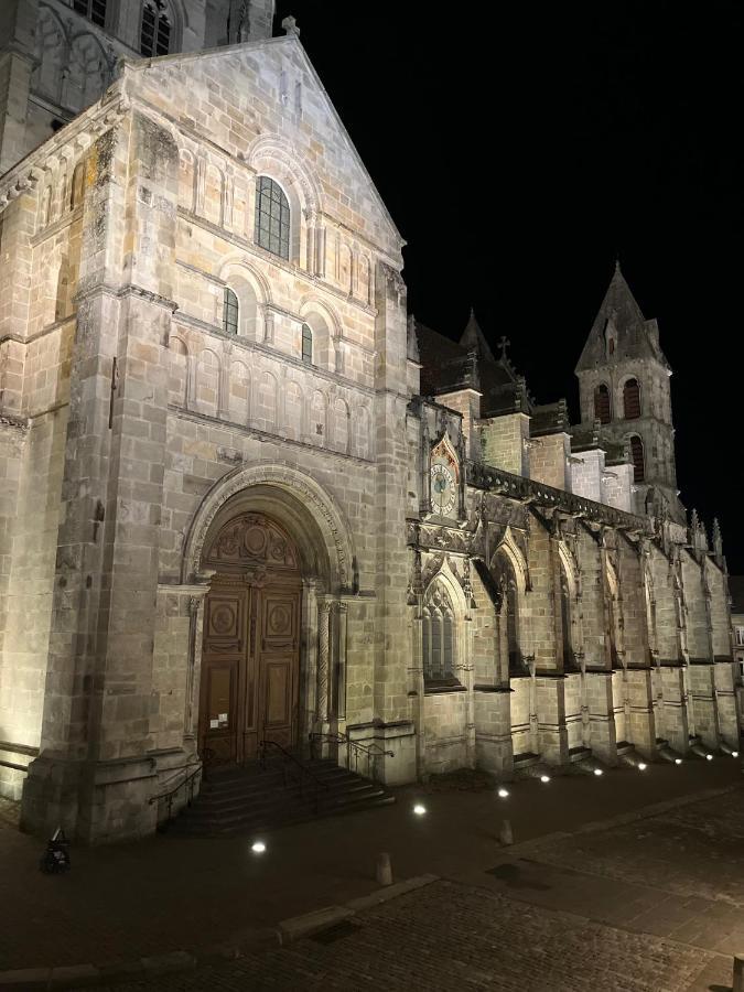 Le Chapitre - Agreable Maison De Ville Autun Kültér fotó